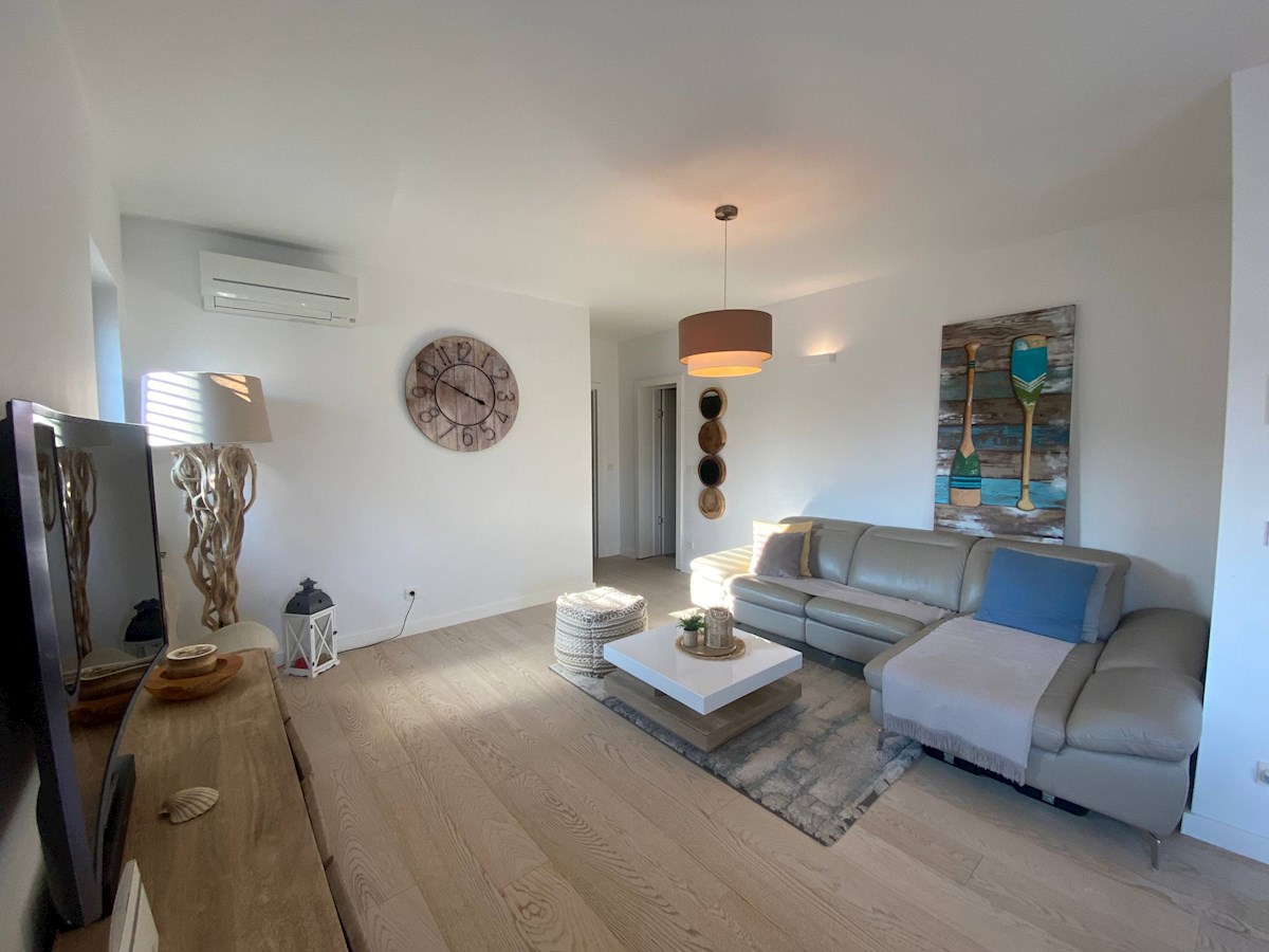 NOVOGRADNJA: 70,00 m2, blizu plaže, Petrčane - ZADAR