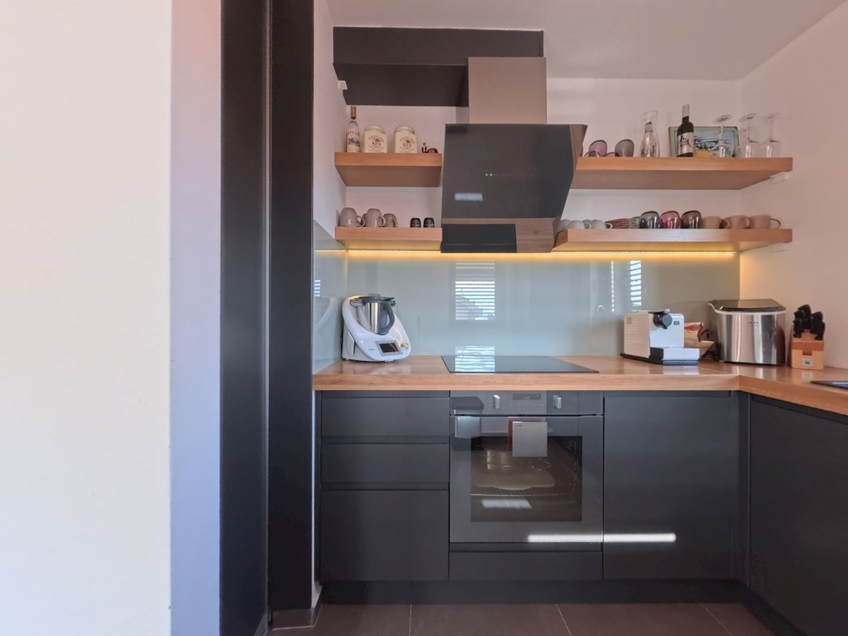 NOVOGRADNJA: 70,00 m2, blizu plaže, Petrčane - ZADAR