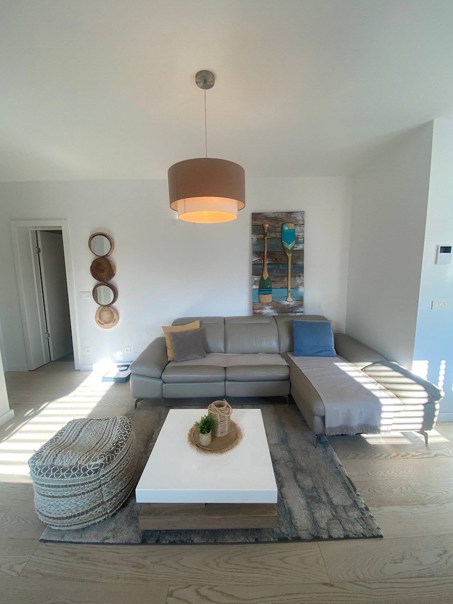 NOVOGRADNJA: 70,00 m2, blizu plaže, Petrčane - ZADAR