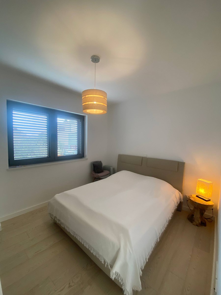 NOVOGRADNJA: 70,00 m2, blizu plaže, Petrčane - ZADAR