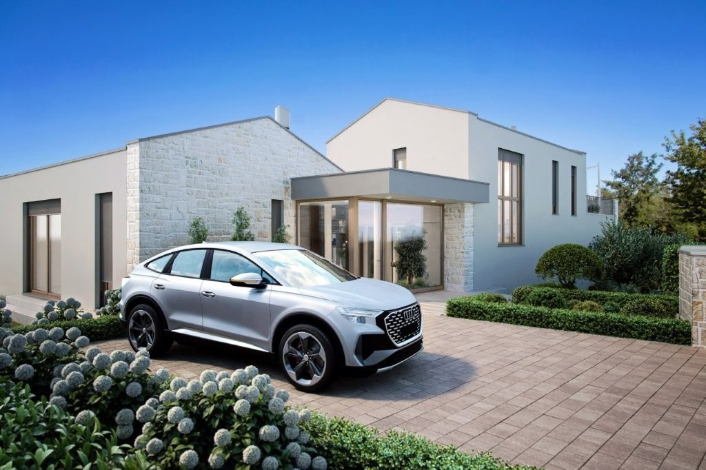 Luksuzna vila v gradnji Poreč – odprt pogled na naravo in morje