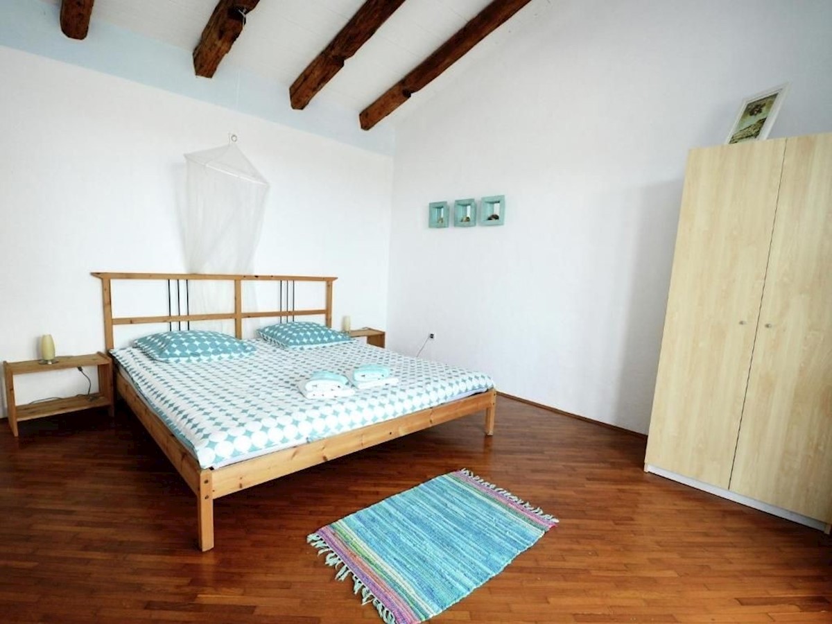 Vila sa bazenom