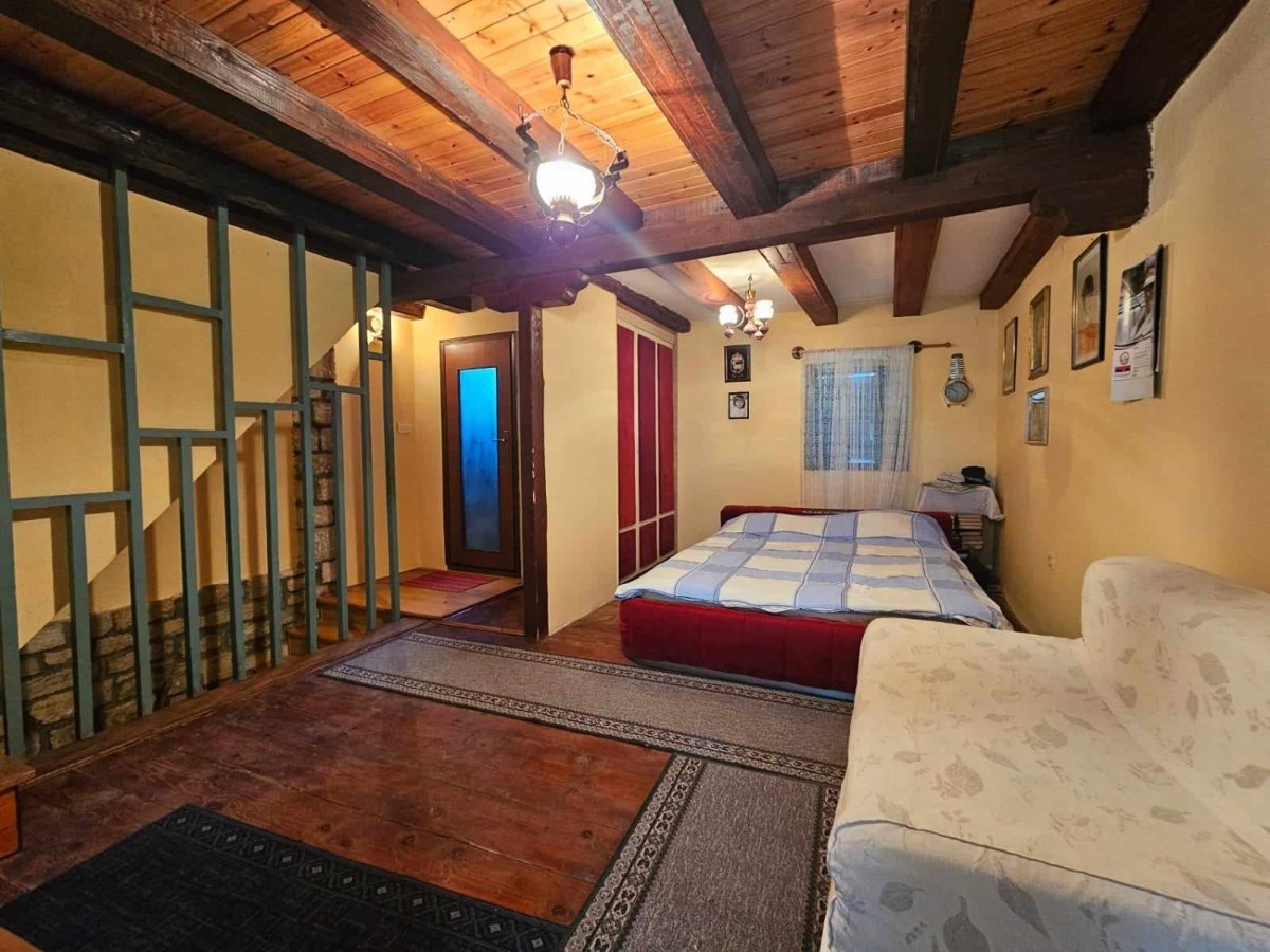 Poreč, Kamnita hiša 4 km ob moja