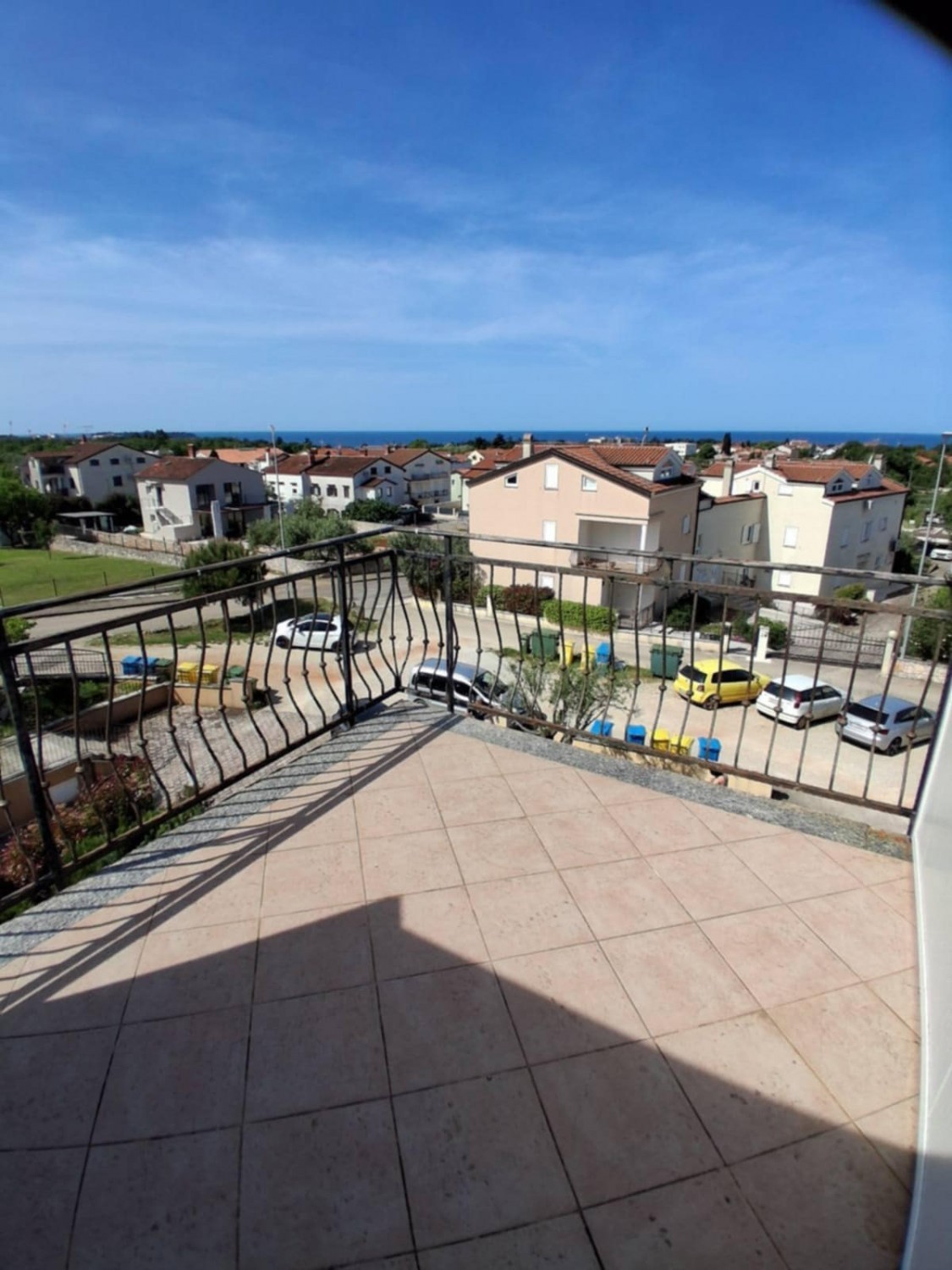 Dupleks stanovanje s pogledom na morje in terasami – Poreč, Mali Maj, Istra