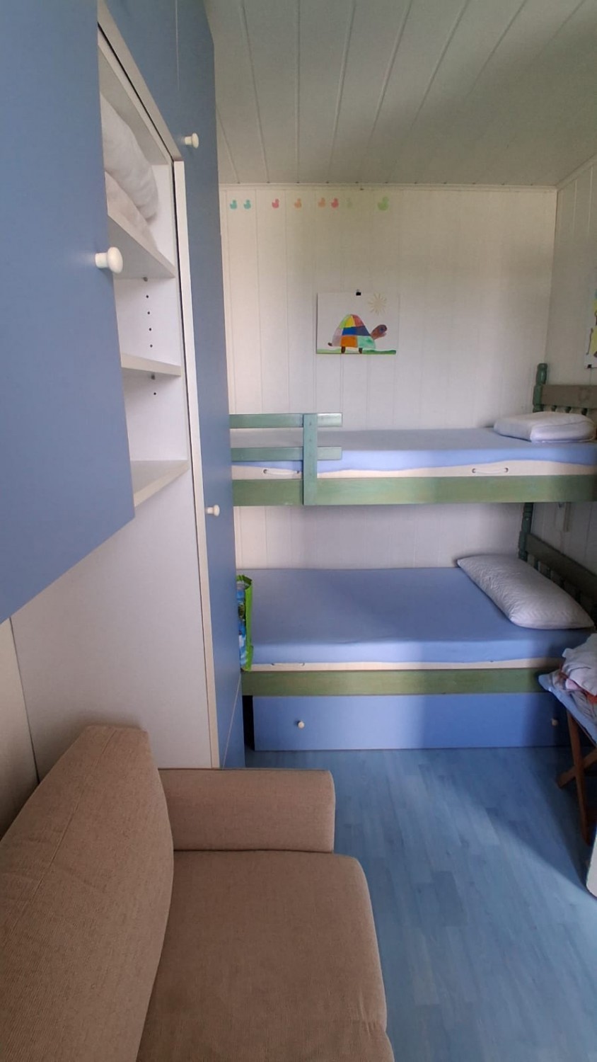 Červar Porat – Stanovanje na prodaj, prva vrsta ob morju