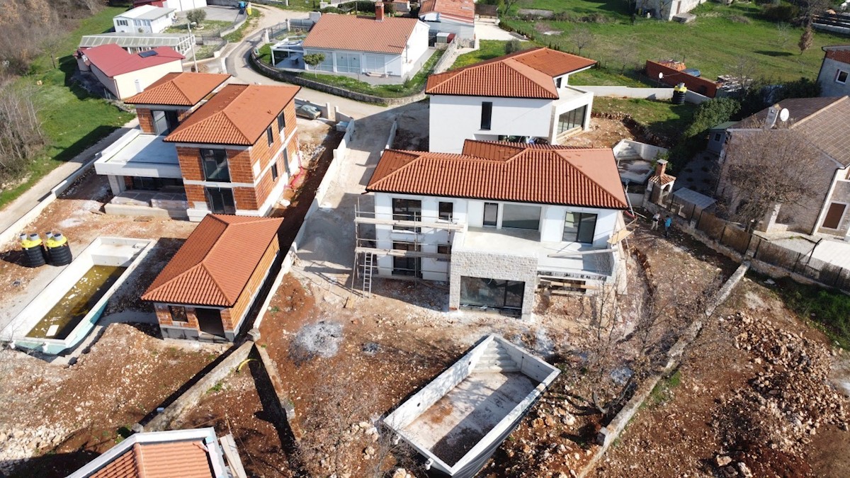 Čudovita Vila Poreč, ca 12 km