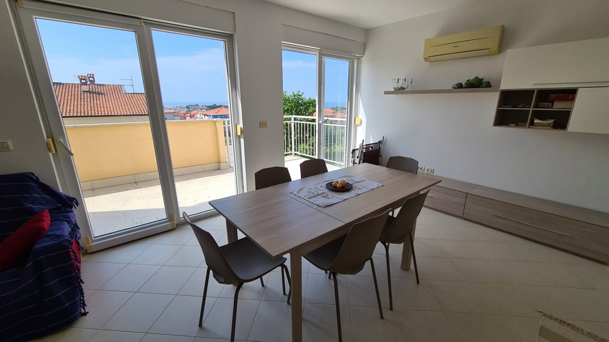 Priložnost! Apartma v Novigradu, pogled na morje