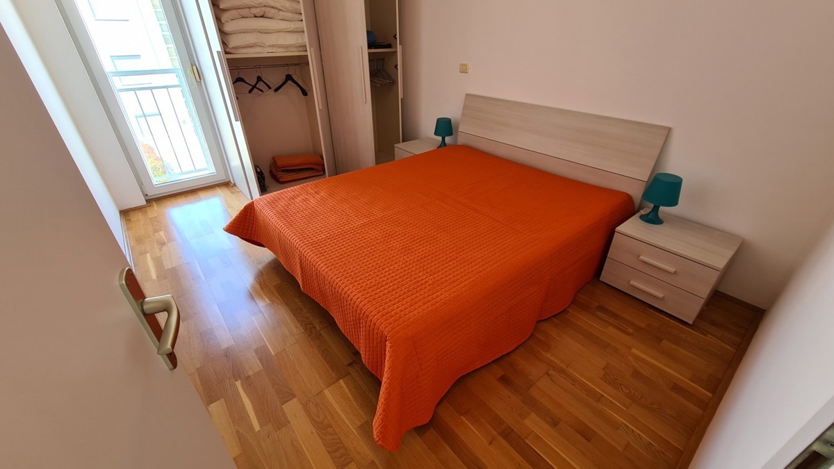 Priložnost! Apartma v Novigradu, pogled na morje