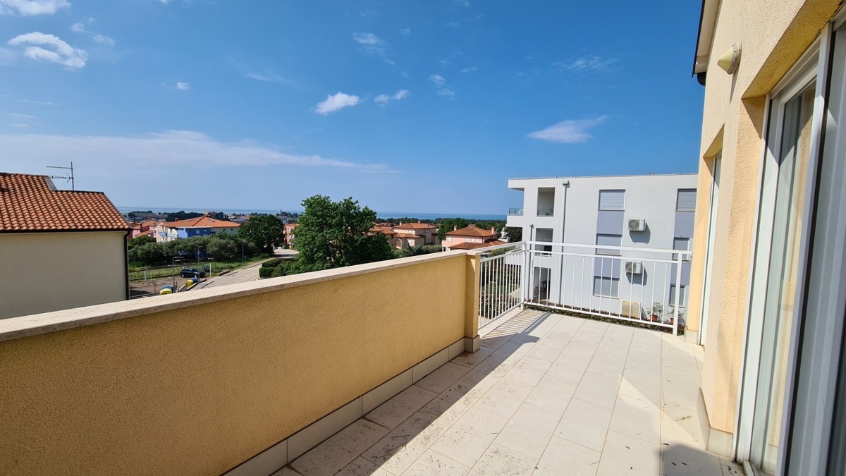 Priložnost! Apartma v Novigradu, pogled na morje