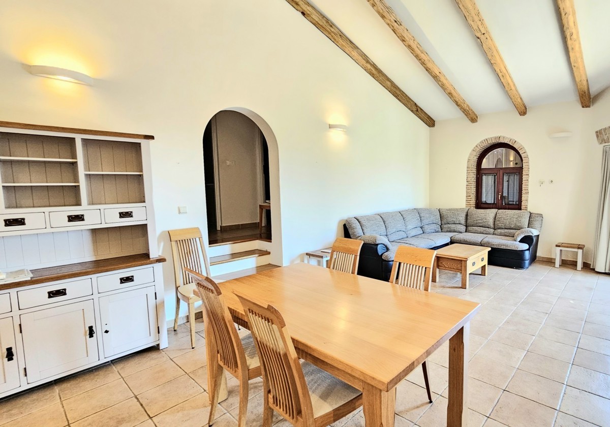 Dvojna hiša s pogledom na morje – 10 km od Poreča – Opremljena, 100 m²