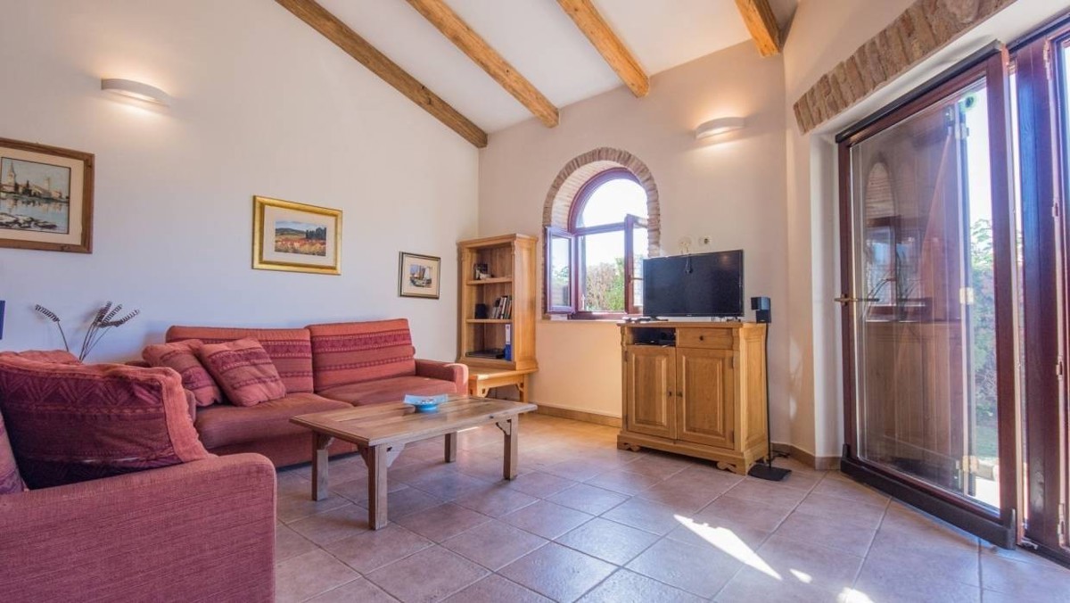 Dvojna hiša s pogledom na morje – 10 km od Poreča – Opremljena, 100 m²