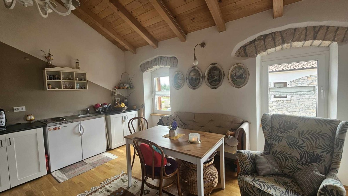 Brtonigla,  Apartma na prodaj ugodno