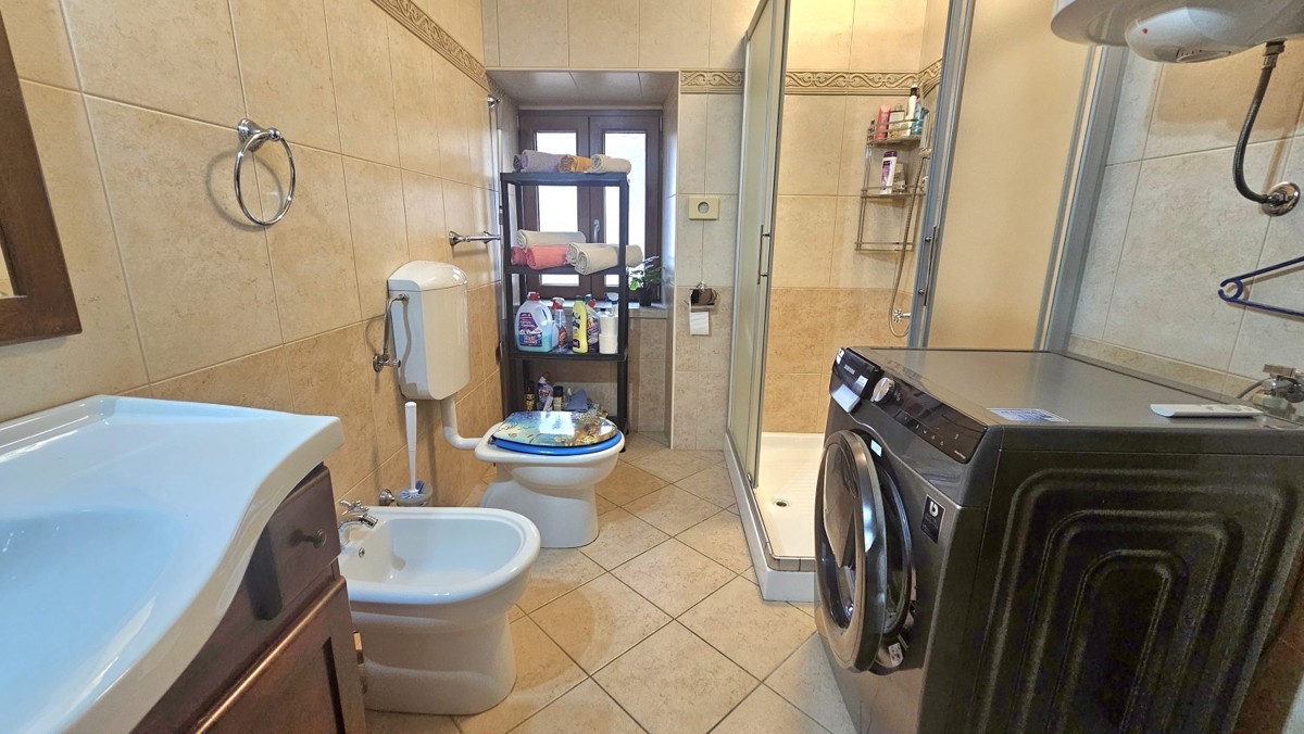 Kamnita vila z bazenom in wellnessom – okolica Poreča