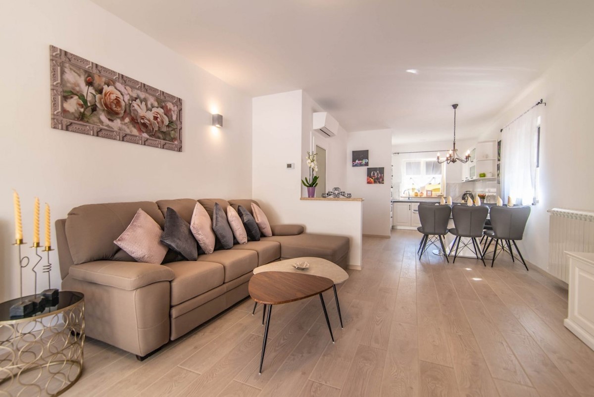 Poreč Vila sa bazenom, cca 3 km ob morja