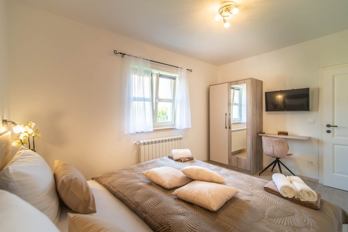 Poreč Vila sa bazenom, cca 3 km ob morja