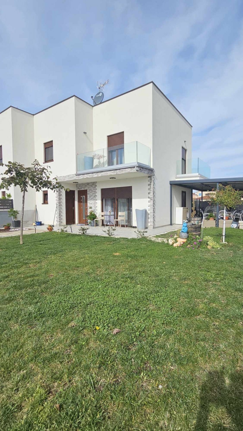 Kamnita hiša prodaja, Istra