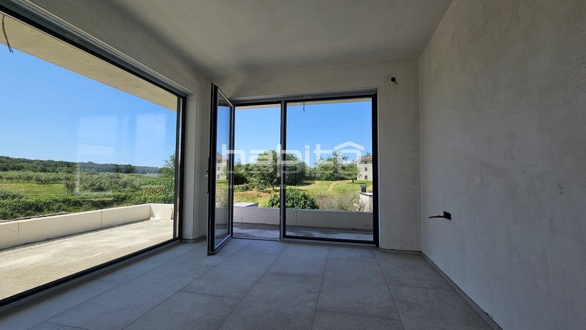 Poreč - Luksuzna moderna vila z bazenom, blizu morja