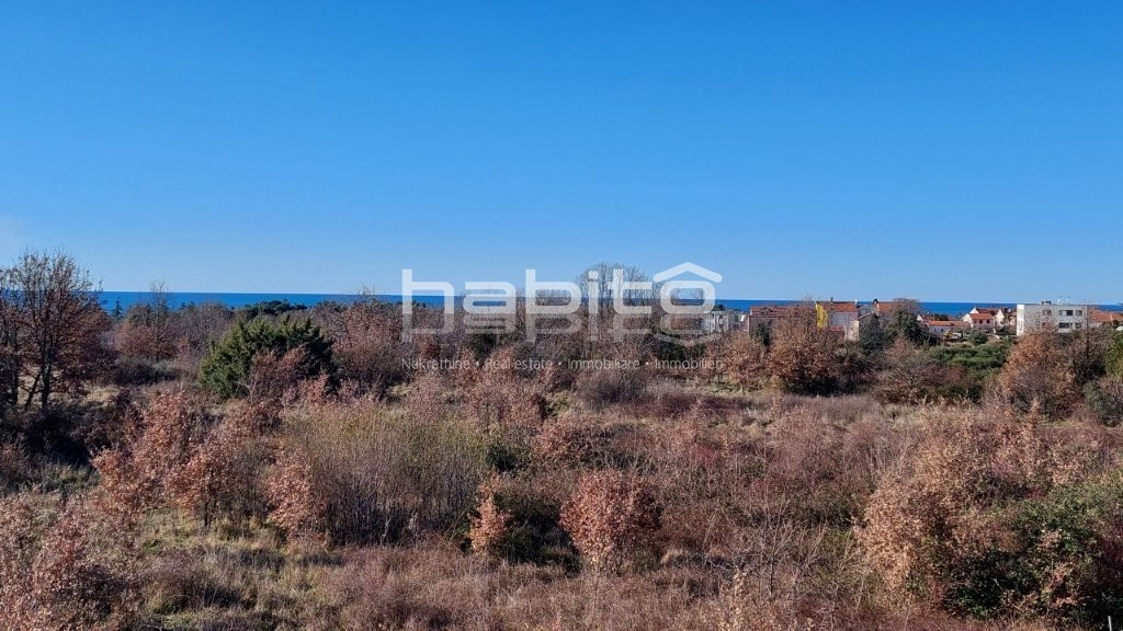 Istra, Poreč, novo stanovanje od 167 m2, 2. nadstropje, pogled na morje, 1500 m od morja