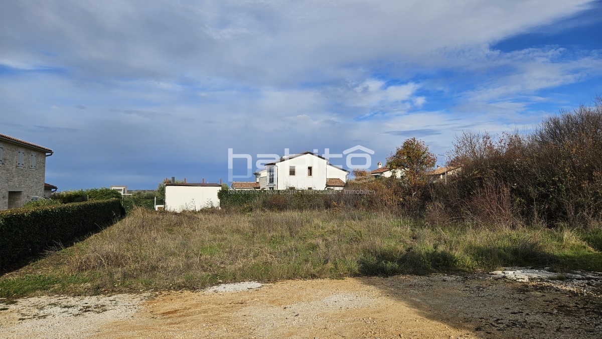 Poreč 12 km, Višnjan okolica - Građevinsko zemljište sa pogledom na more