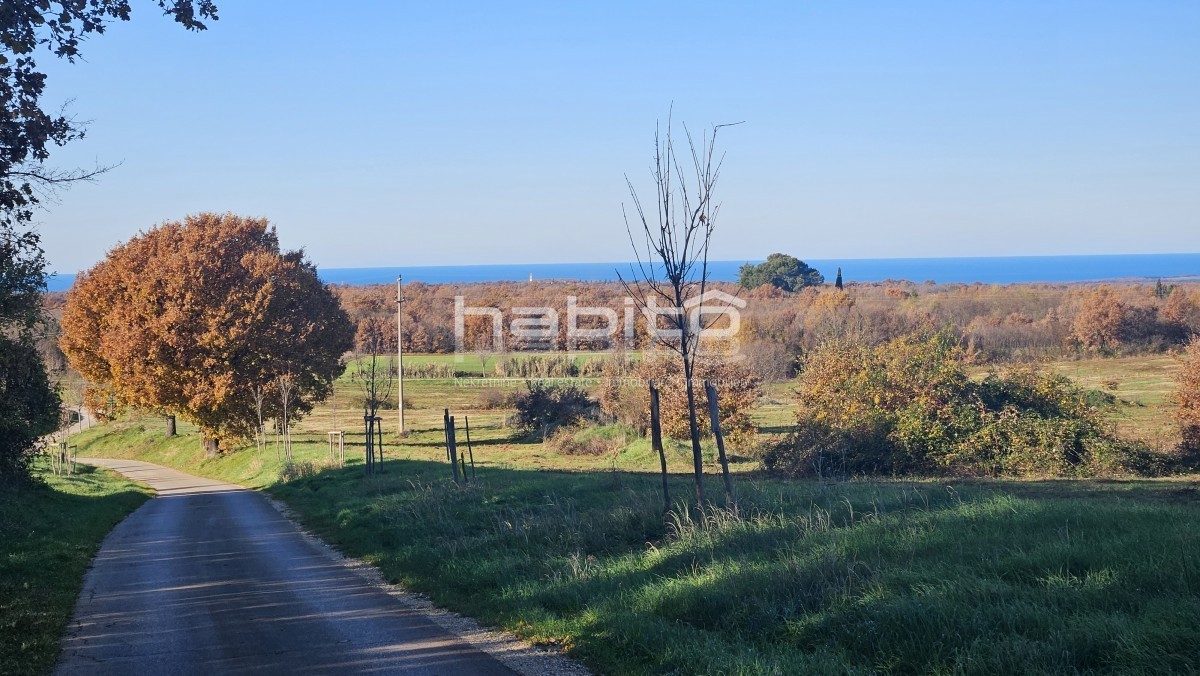 Poreč 12 km, Višnjan okolica - Građevinsko zemljište sa pogledom na more