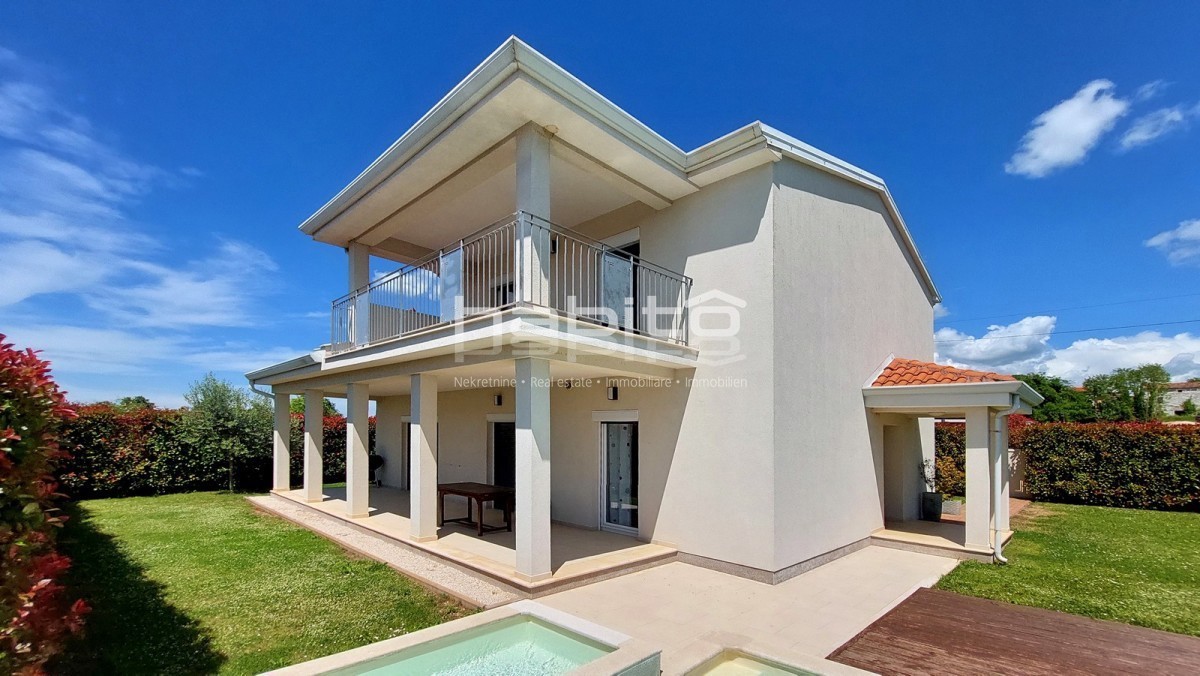 Poreč, samostojna hiša 134 m2 z bazenom