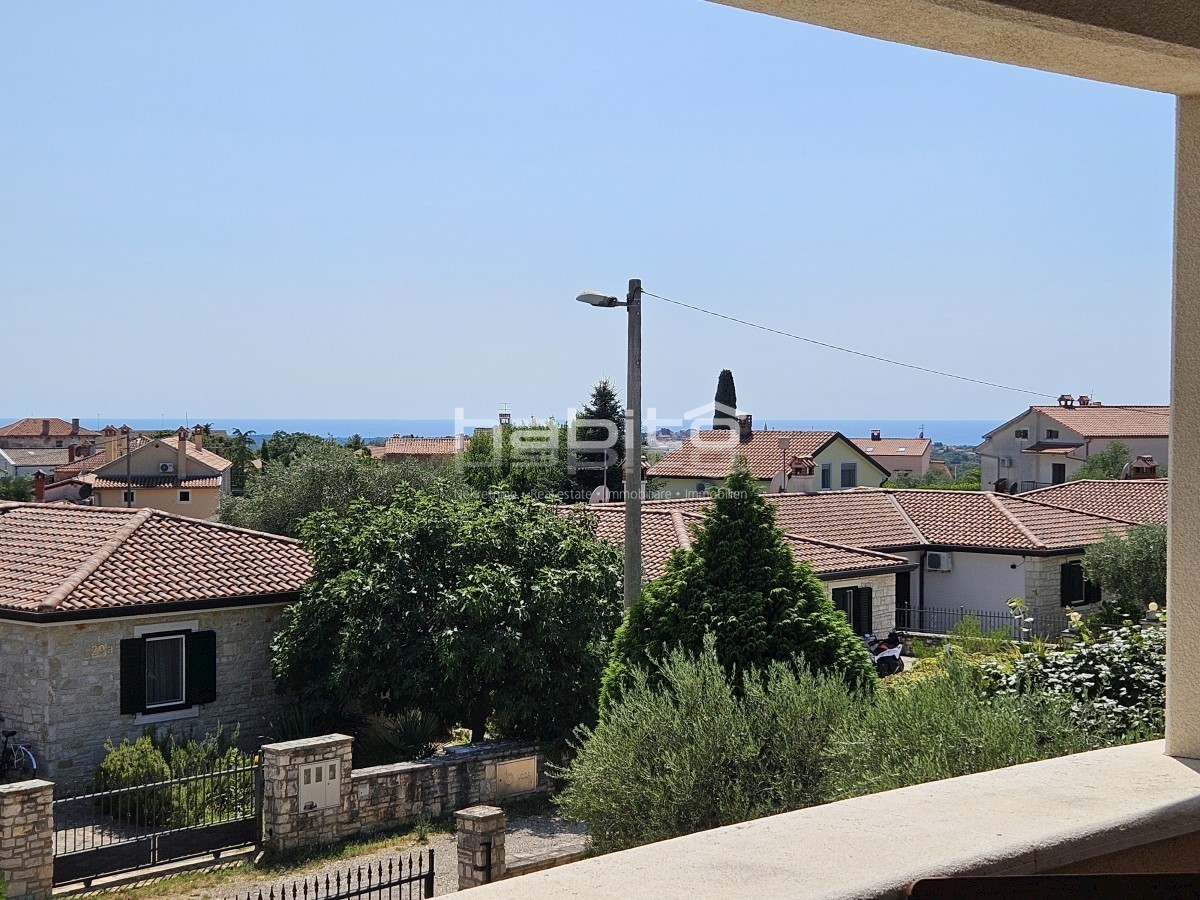 Poreč okolica - Komforna kuća sa bazenom i pogledom na more