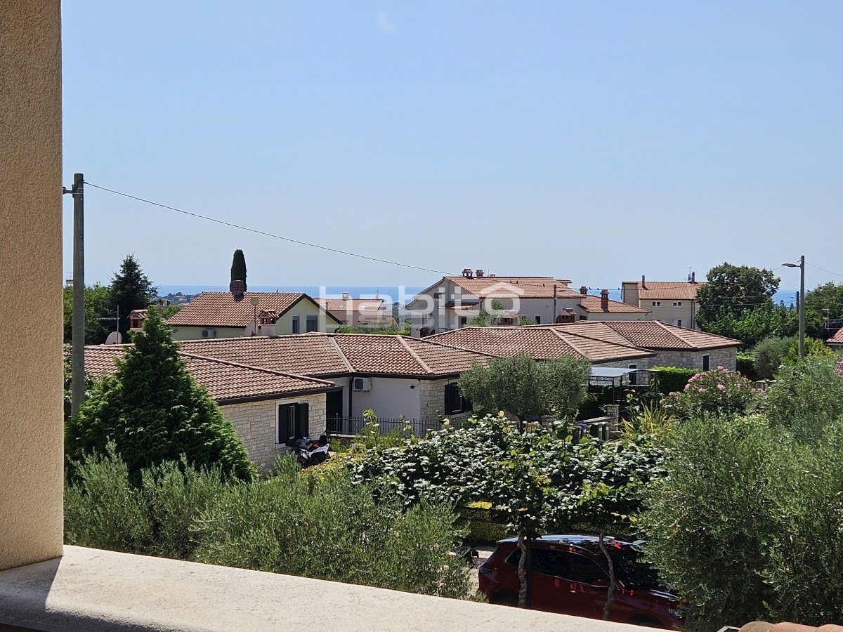 Poreč okolica - Komforna kuća sa bazenom i pogledom na more