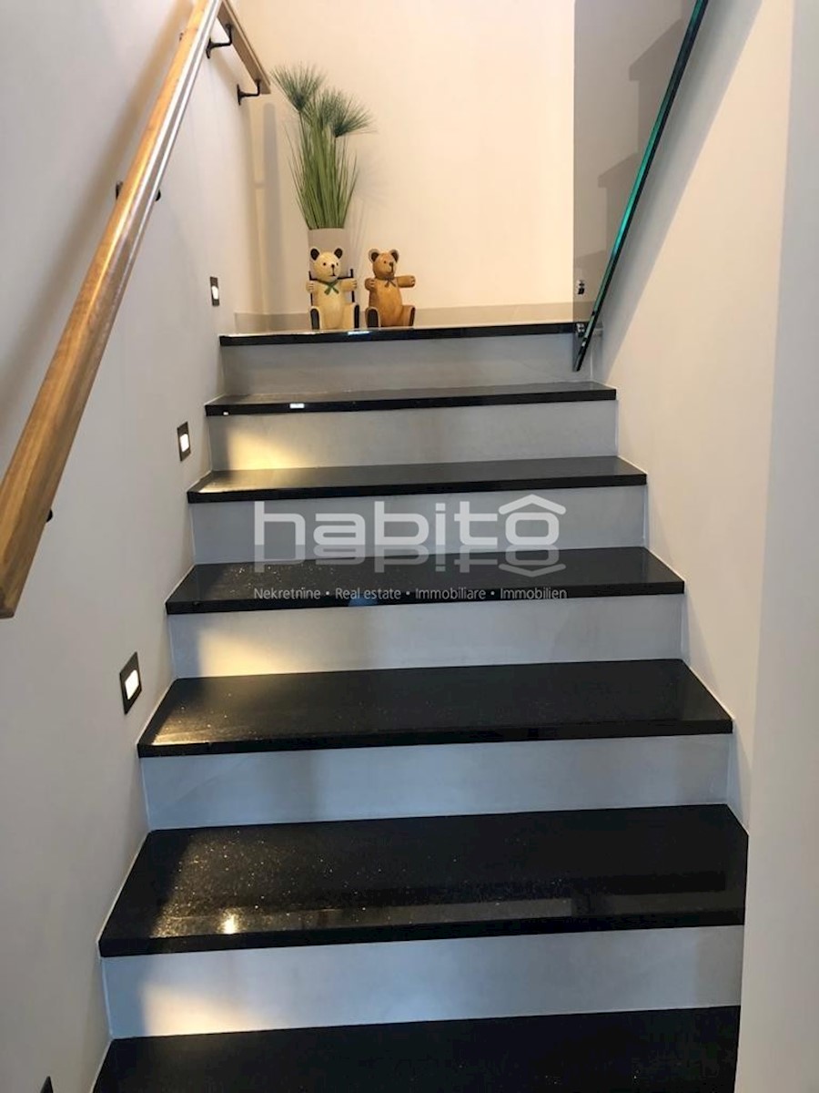 Hiša 