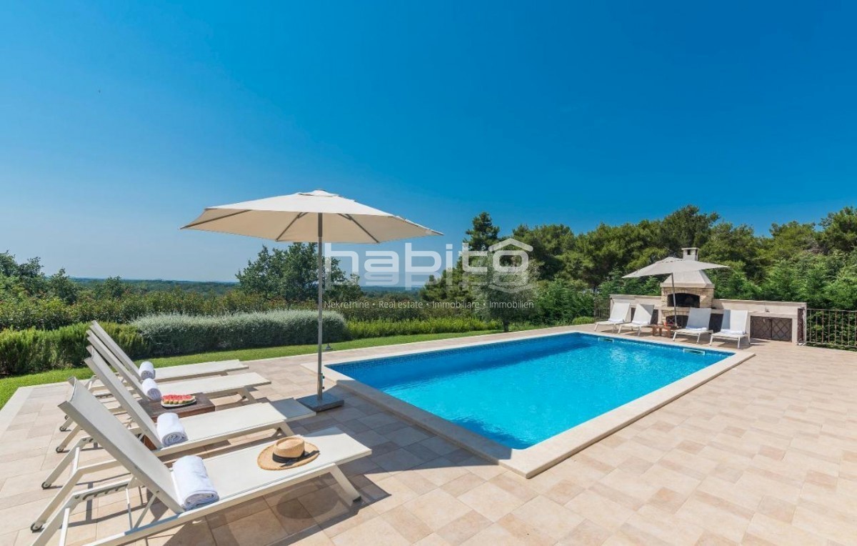 Poreč, Višnjan - Kamnita vila s pogledom na morje, bazenom in jacuzzijem