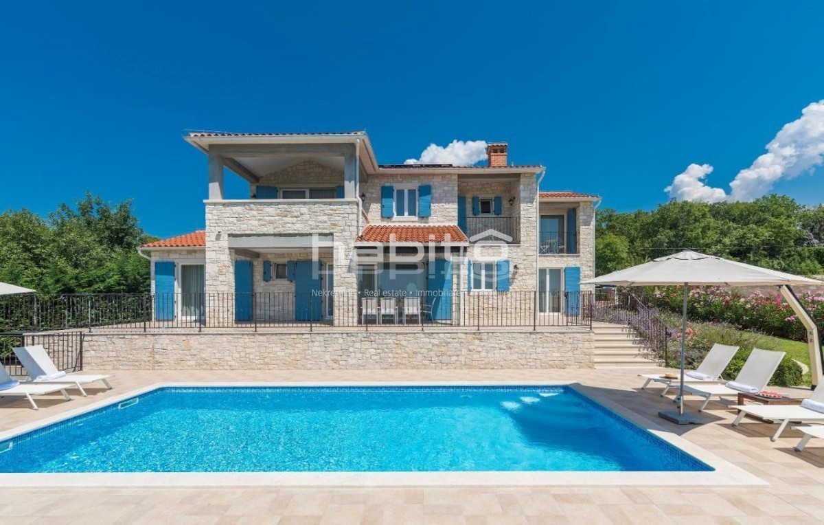Poreč, Višnjan - Kamnita vila s pogledom na morje, bazenom in jacuzzijem