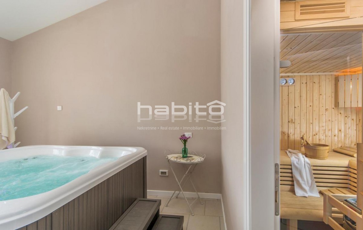 Poreč, Višnjan - Kamnita vila s pogledom na morje, bazenom in jacuzzijem