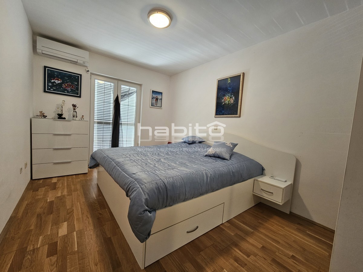 Poreč okolica - Stanovanje z bazenom 900 m od morja