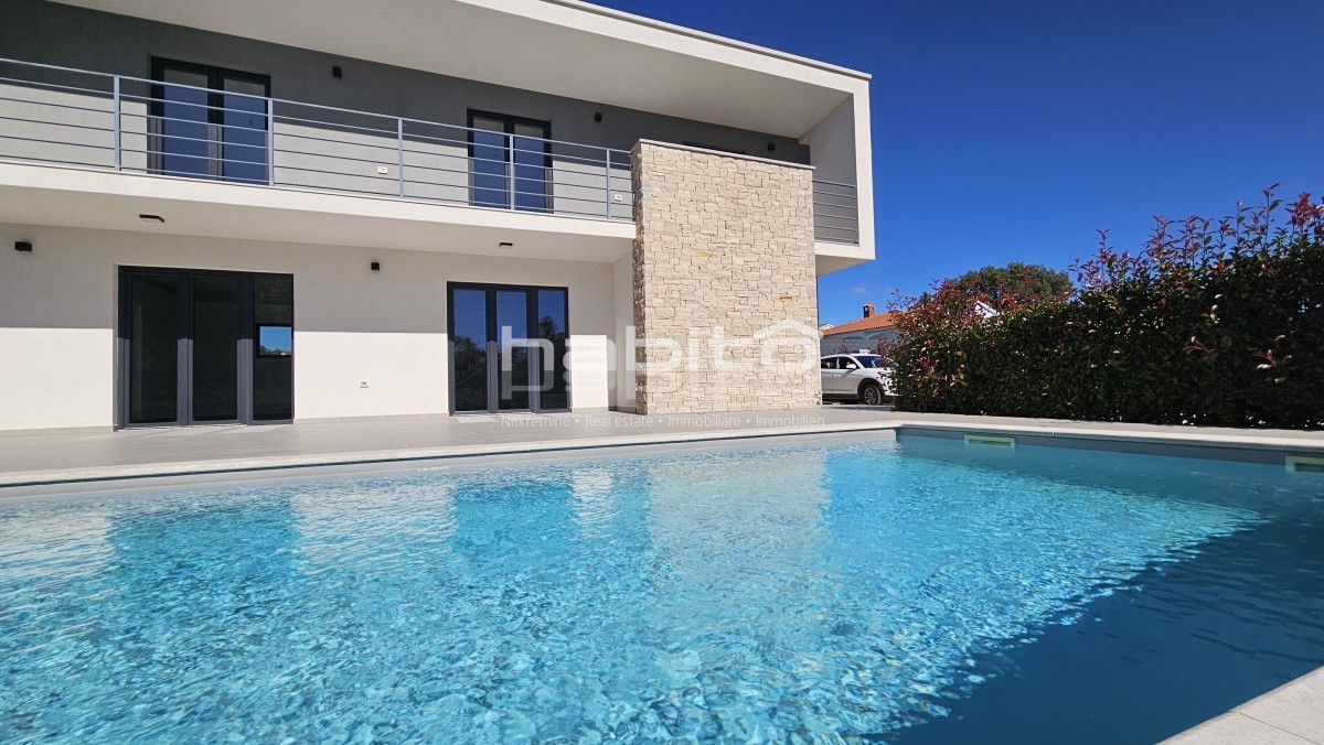 Okolica Poreča - Moderna Vila z Bazenom blizu Poreča in Morja