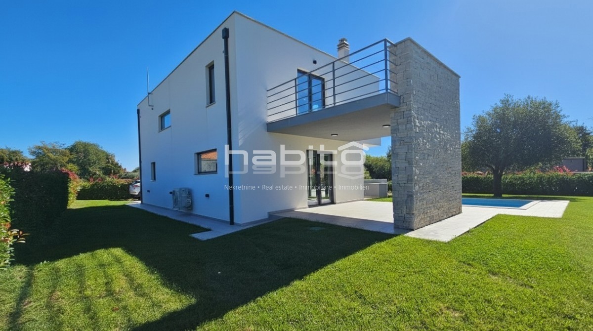 Okolica Poreča - Moderna Vila z Bazenom blizu Poreča in Morja