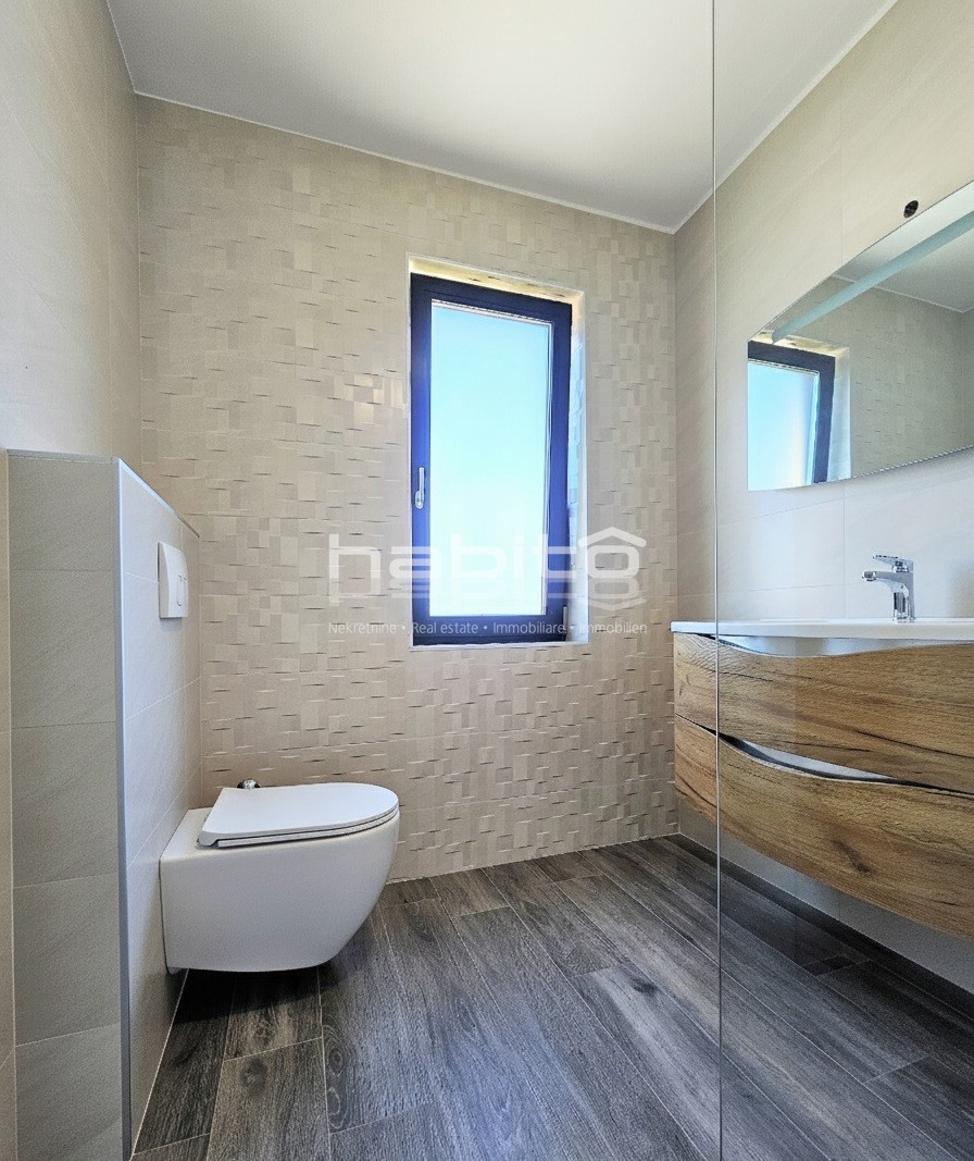 Okolica Poreča - Moderna Vila z Bazenom blizu Poreča in Morja