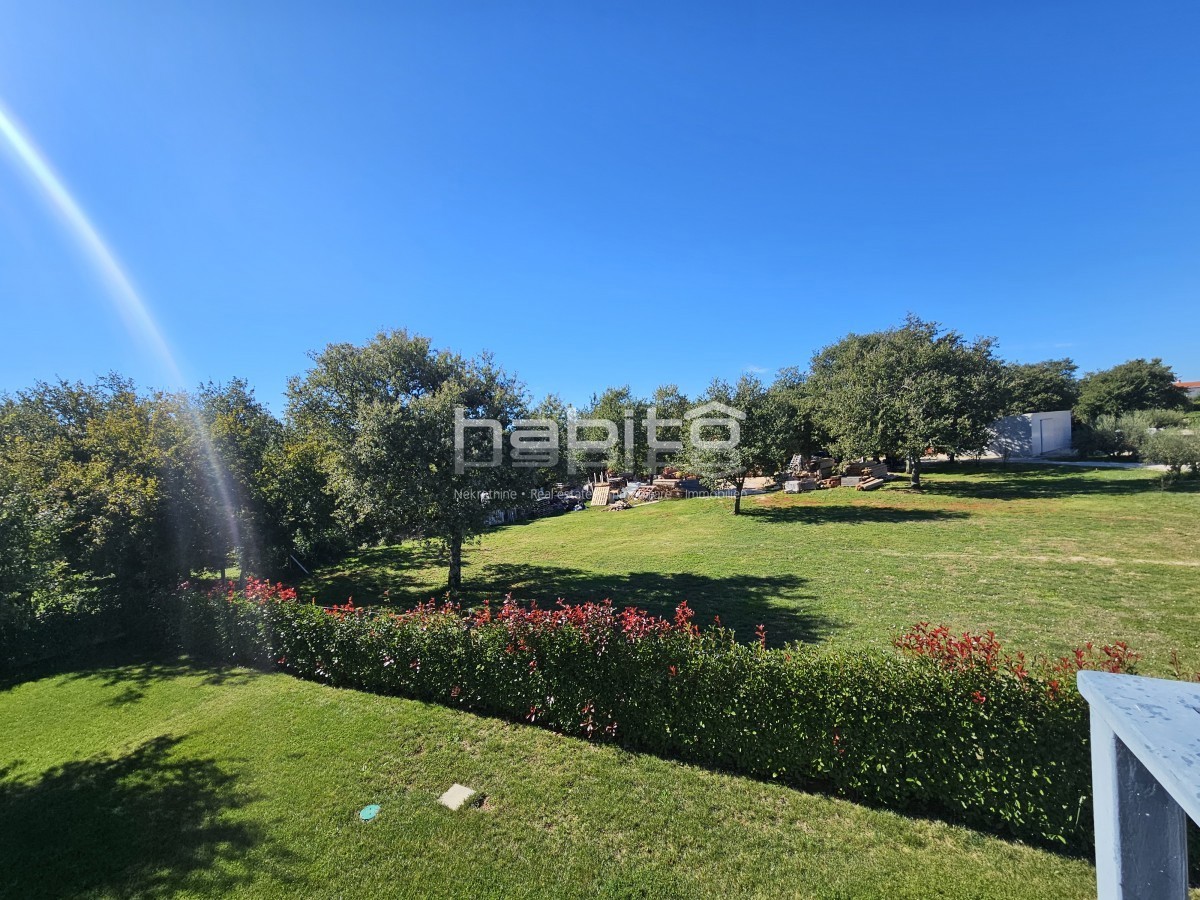 Okolica Poreča - Moderna Vila z Bazenom blizu Poreča in Morja