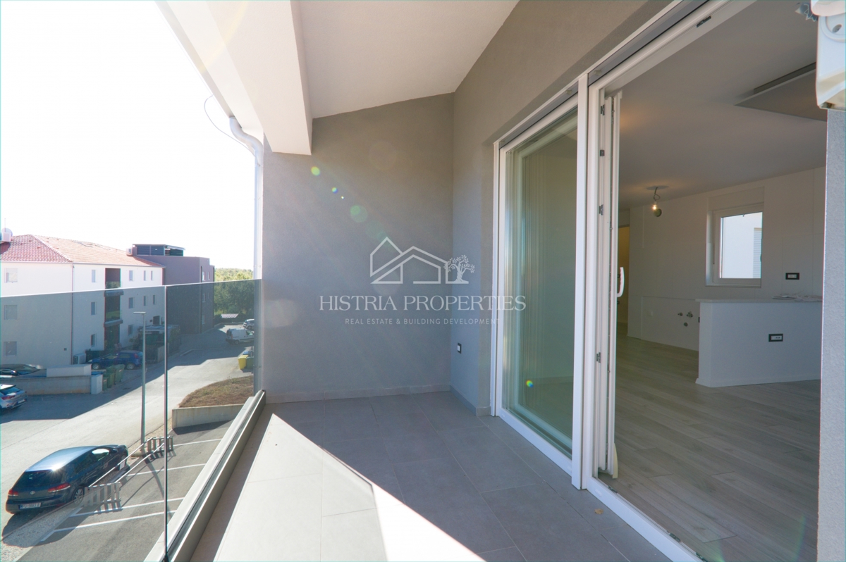 Stanovanje v novogradnji v bližini Poreča z možnostjo kredita je idealna priložnost za rešitev stanovanjskega vprašanja