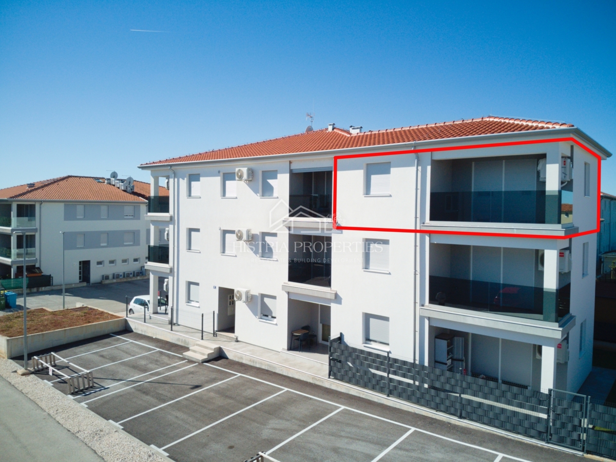 Stanovanje v novogradnji v bližini Poreča z možnostjo kredita je idealna priložnost za rešitev stanovanjskega vprašanja