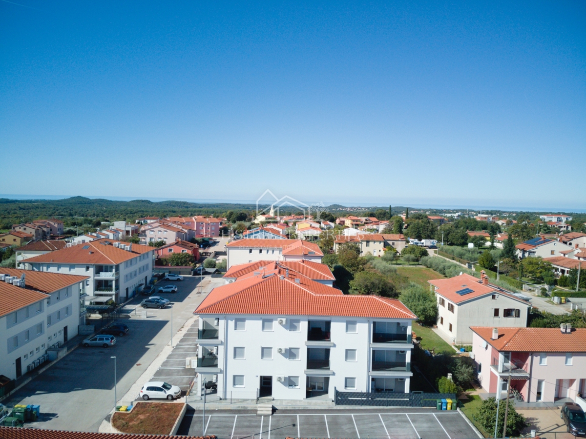 Stanovanje v novogradnji v bližini Poreča z možnostjo kredita je idealna priložnost za rešitev stanovanjskega vprašanja