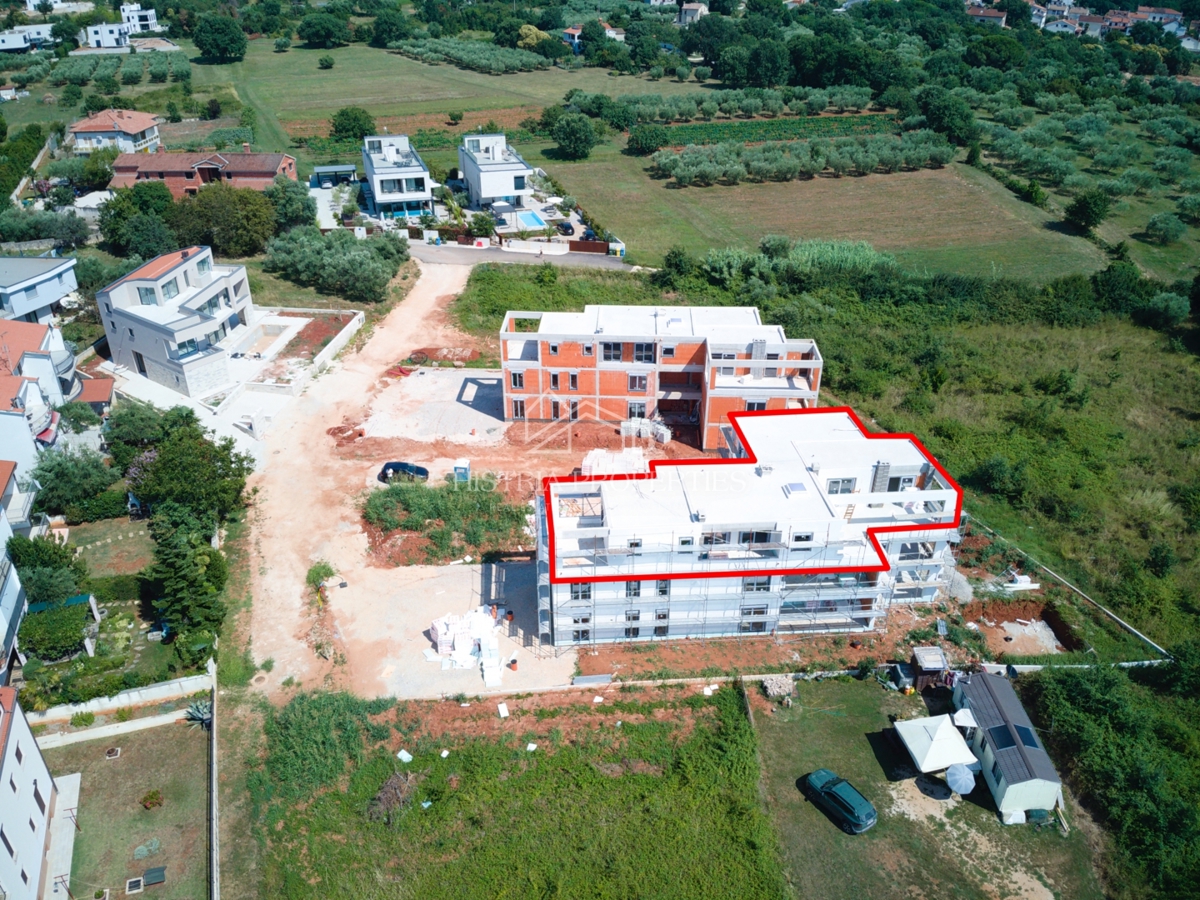 Prostornost, udobje, kakovost in neustavljiv razgled iz popolnega penthousea