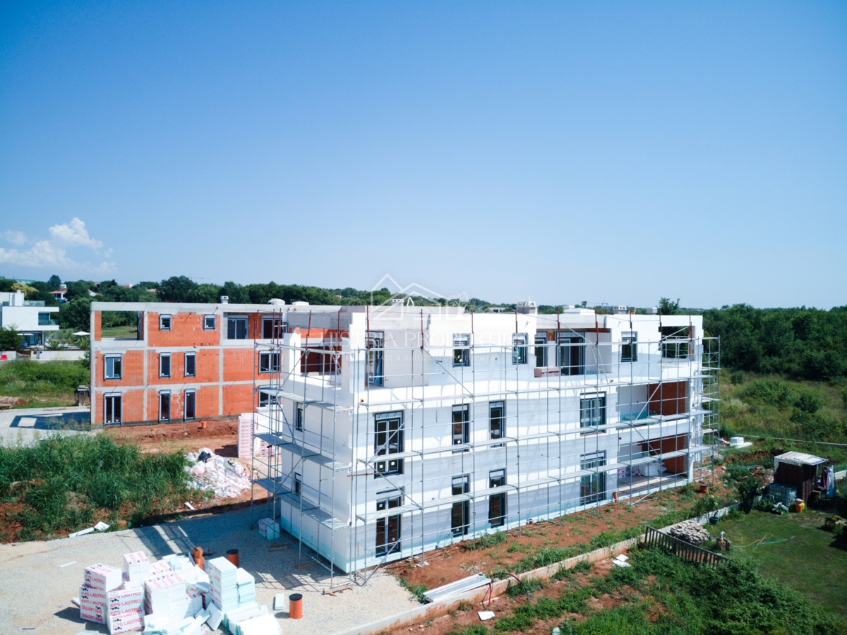 Prostornost, udobje, kakovost in neustavljiv razgled iz popolnega penthousea