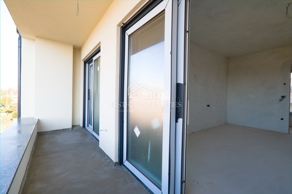 Prostornost, udobje, kakovost in neustavljiv razgled iz popolnega penthousea