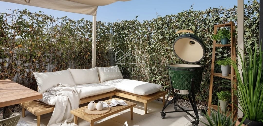 Moderna in opremljena hiša z bazenom, kategorizirana za turistični najem