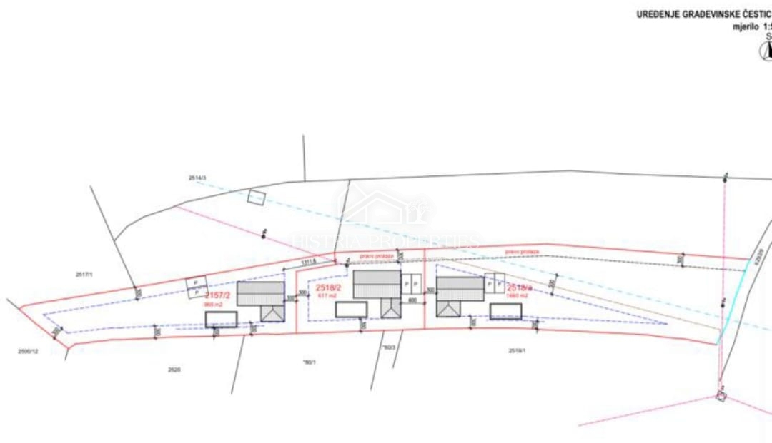 Ugodno zemljišče za gradnjo več hiš v bližini čudovitega Grožnjana in mirne pokrajine