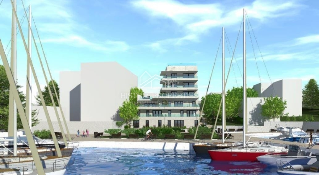 Luksuzno pametno stanovanje v 1. vrsti do morja s pogledom na Kvarner