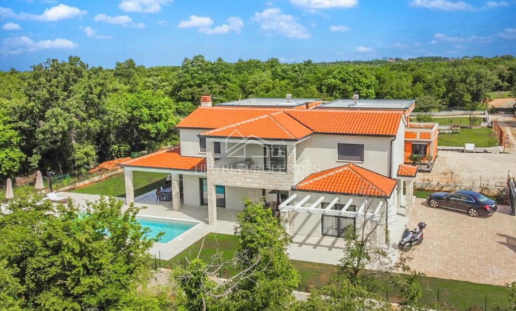 Udobna vila v predmestju Poreča