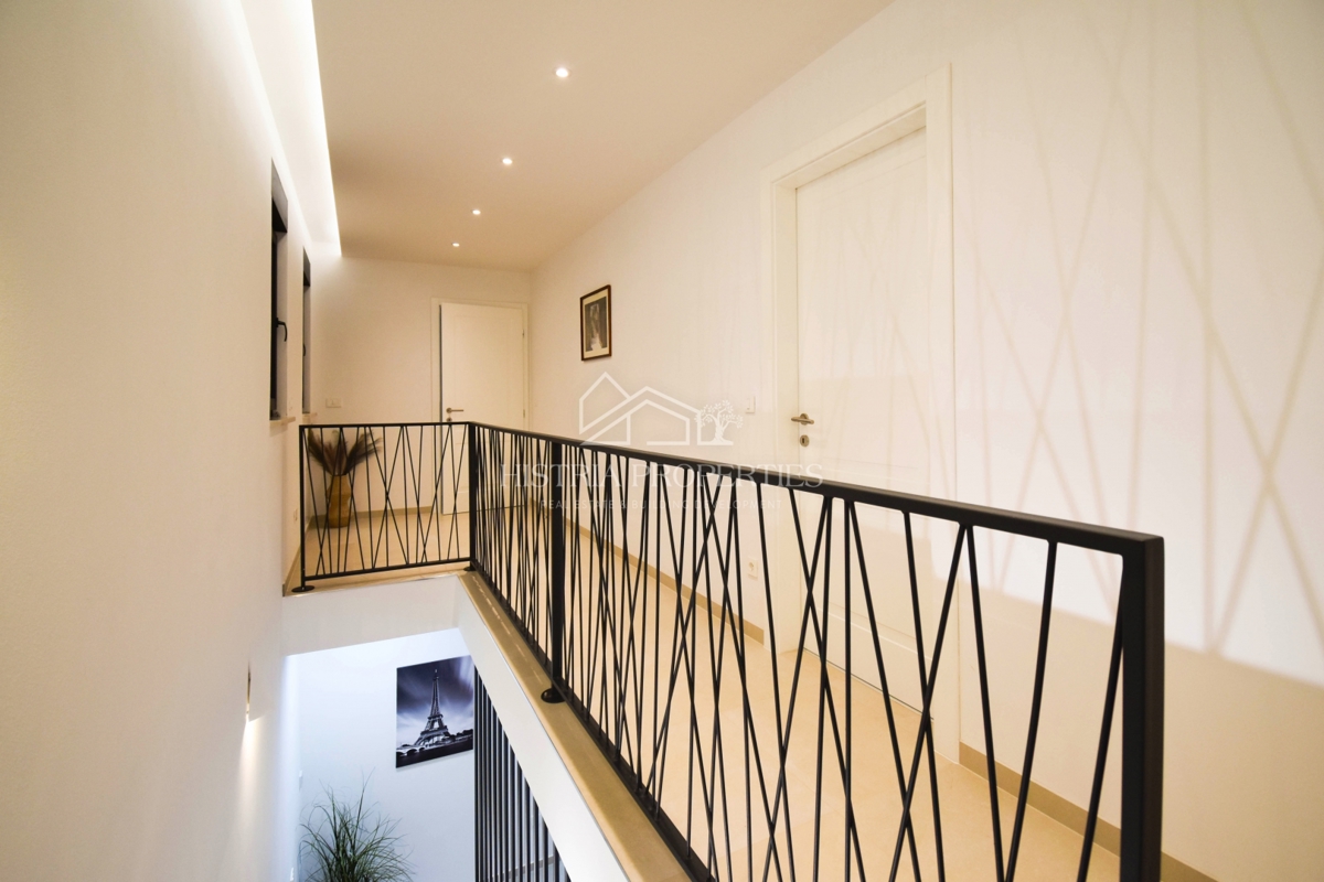 Udobna vila v predmestju Poreča