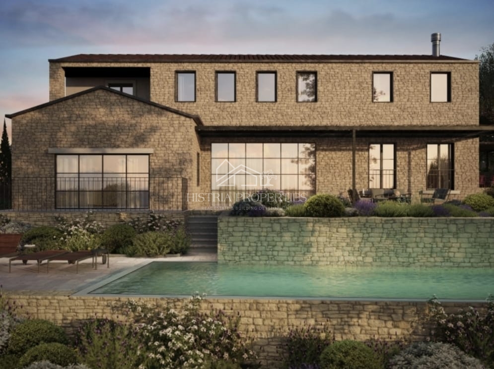 Pravljična lokacija in rustikalna vila z razgledom, ki vas bo vsak dan navduševal.