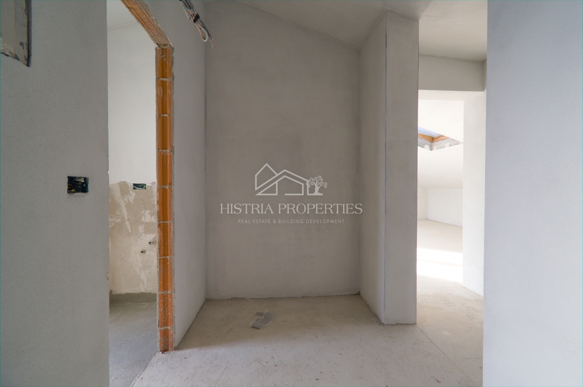 Blizu morja in udobno družinsko stanovanje v novogradnji v bližini Poreča
