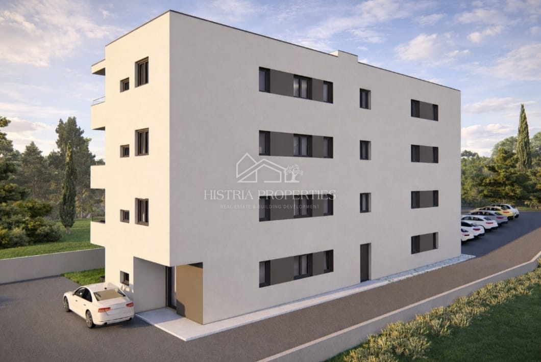 Apartma z bazenom in vrtom v pritličju novogradnje za prijeten oddih